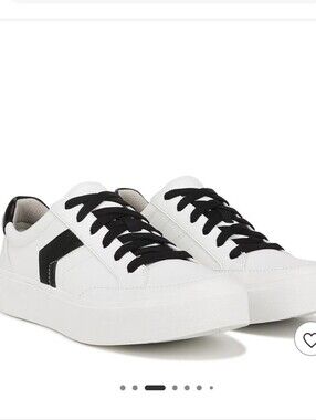Dr. Scholls Madison Sneakers